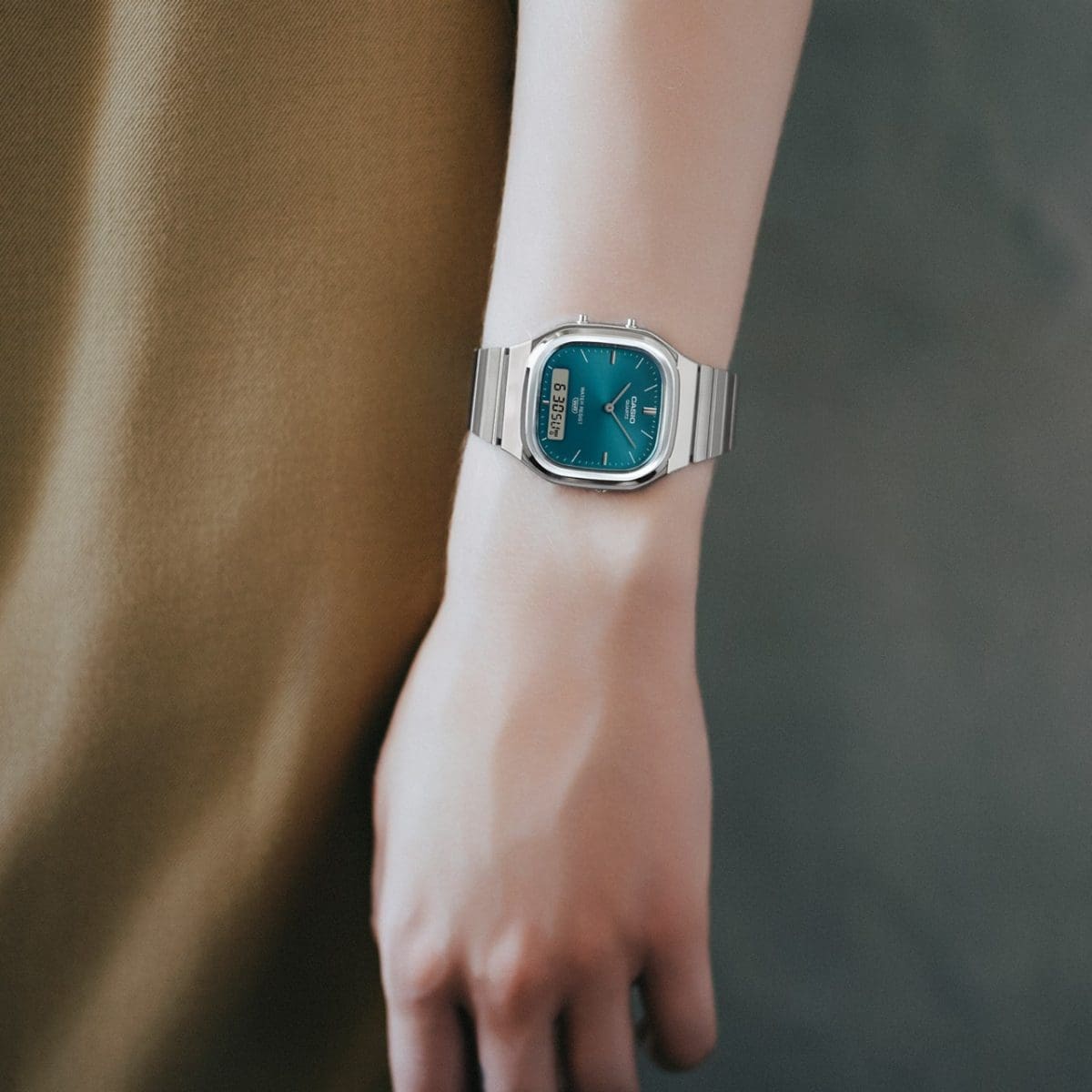 Casio Unisex Vintage Analog Green Digital Watch