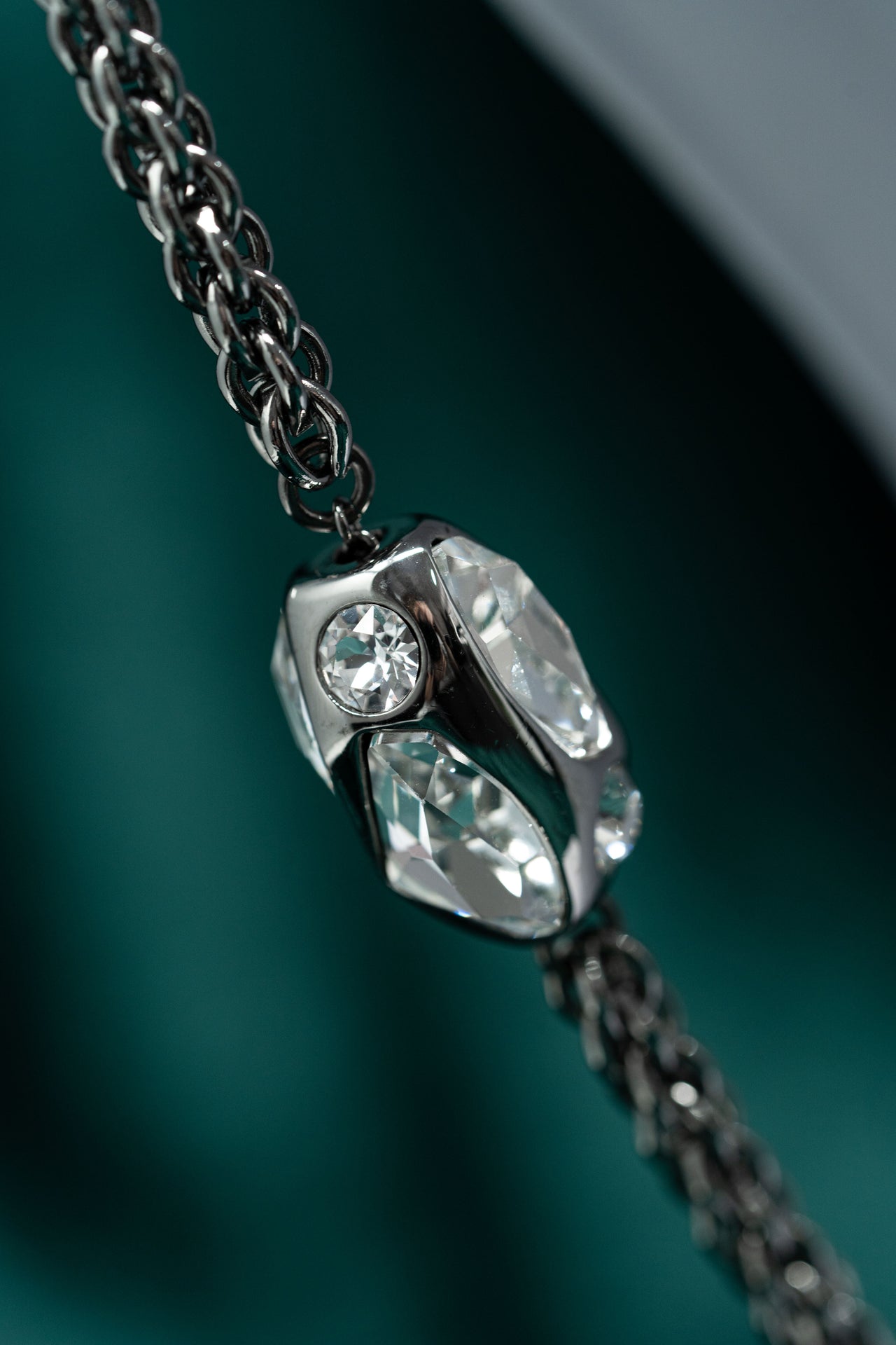 Swarovski Atelier Kalix Collection Ladies Necklace Ruthenium Plated