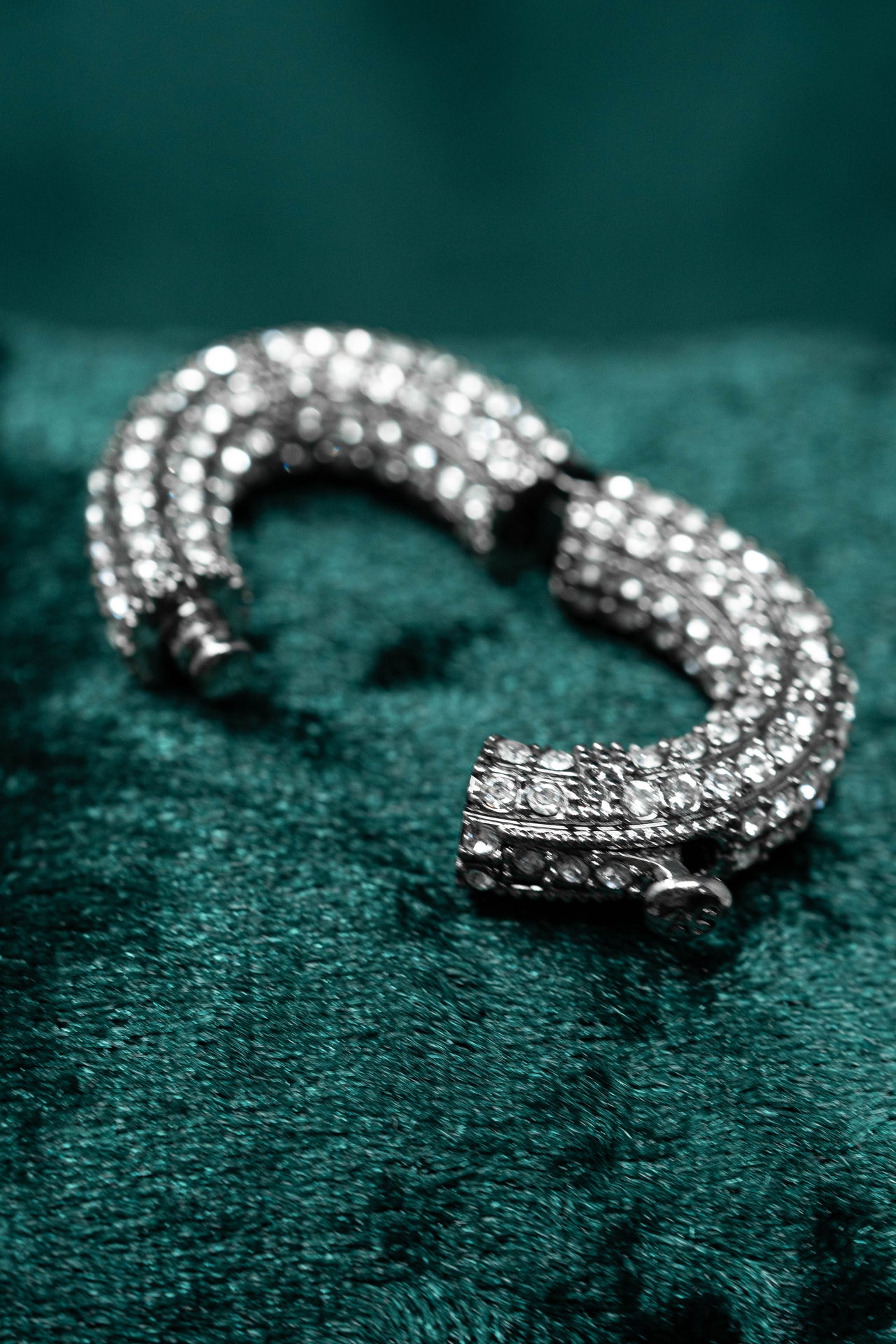 Swarovski Atelier Kalix Collection Ladies Bracelet Ruthenium Plated