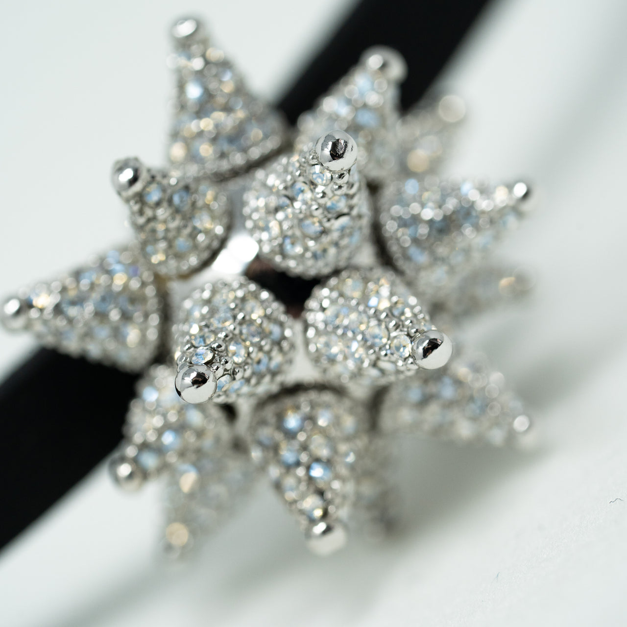 Swarovski Atelier Kalix Collection Ladies' Wrap Soft Bracelet
