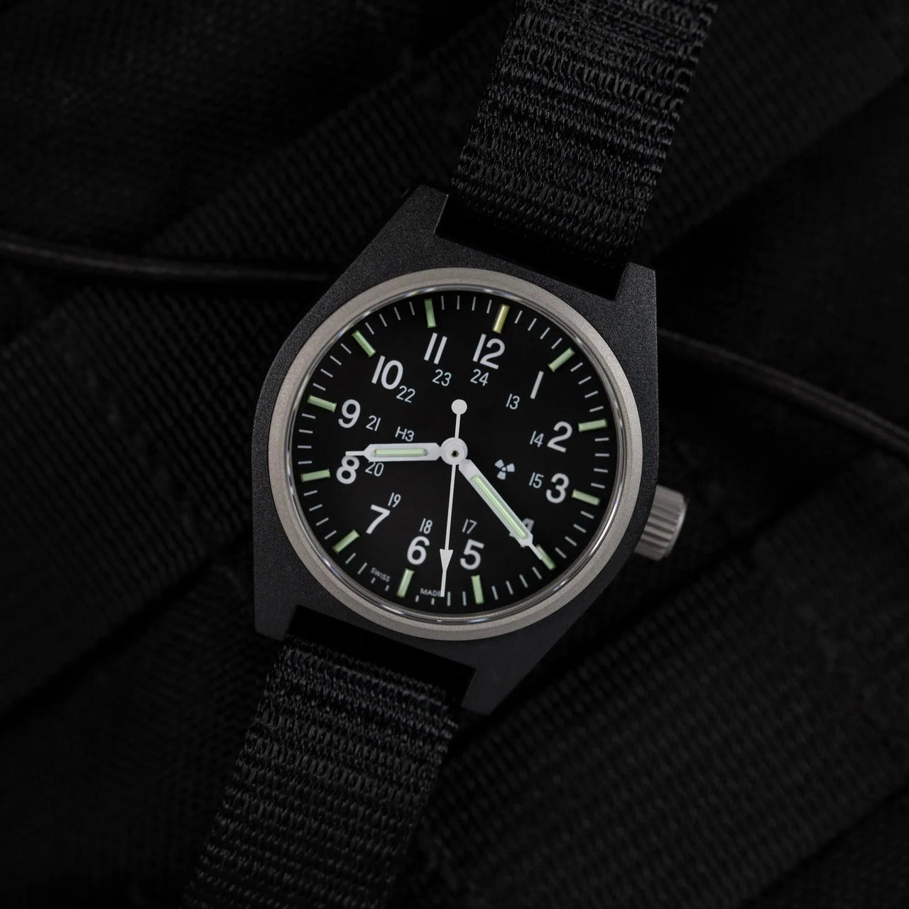 Analogue Watch - Marathon General Purpose Quartz (GPQ) - 34mm No Government Markings Black WW194004-BK-NGM