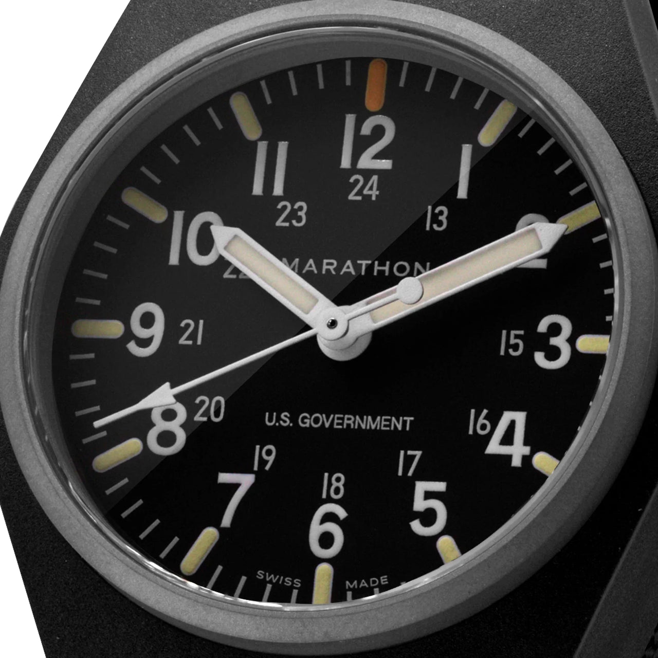 Analogue Watch - Marathon General Purpose Quartz With MaraGlo (GPQ) - 34mm US Government Marked Black WW194009BK