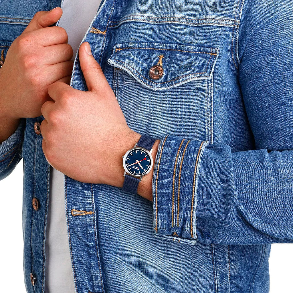 Analogue Watch - Mondaine Classic Unisex Blue Watch A660.30314.40SBD