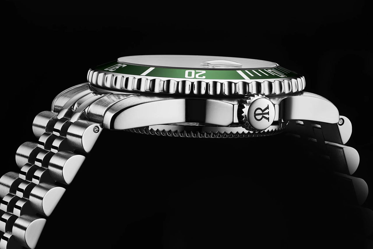 Revue Thommen Diver Men's 42mm Green Automatic Watch