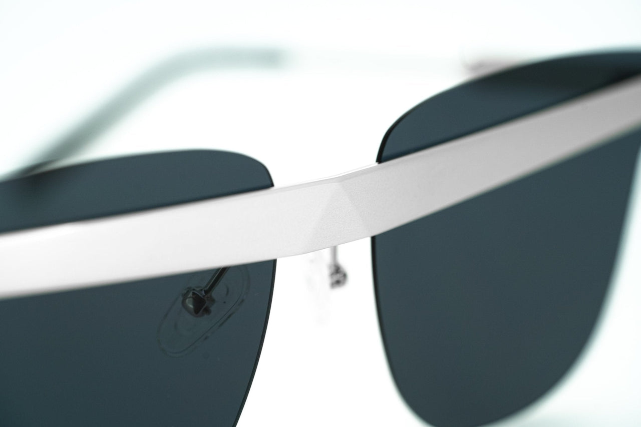 United Nude Sunglasses D-Frame Silver Black With Grey Lenses Category 3 UN2C2SUN - Watches & Crystals