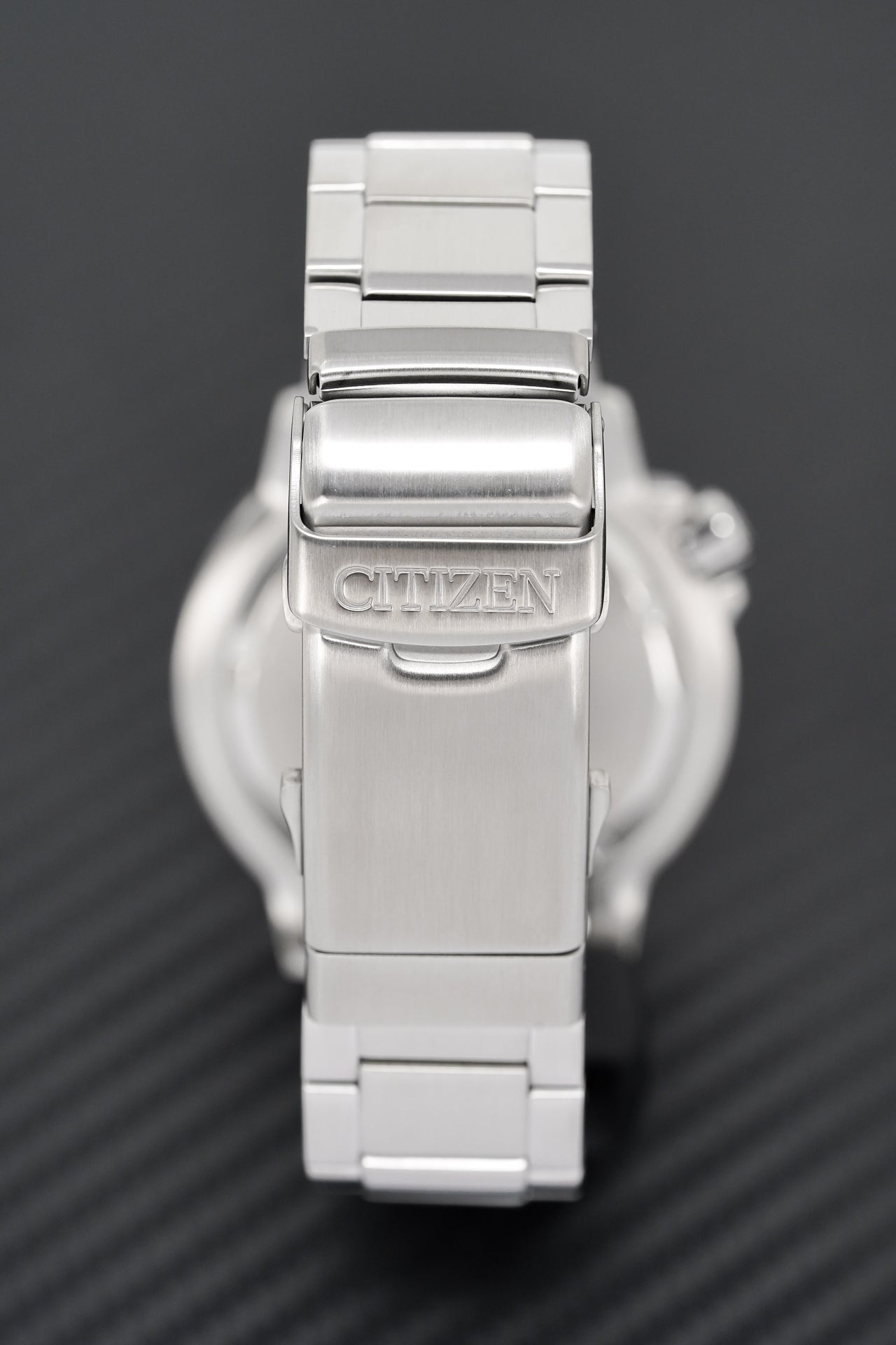 Amazon.com: Citizen Eco-Drive Sport Luxury Endeavor Stainless Steel Bracelet  Watch | 44mm | BJ7140-53E : Clothing, Shoes & Jewelry
