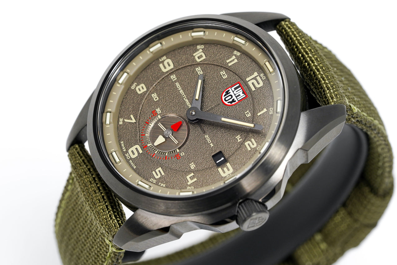 Luminox Men's Watch Atacama Adventurer Field Khaki