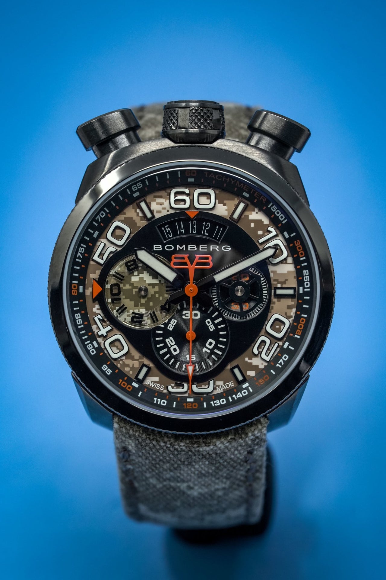 Bomberg BOLT-68 Chronograph Desert Camo - Watches & Crystals