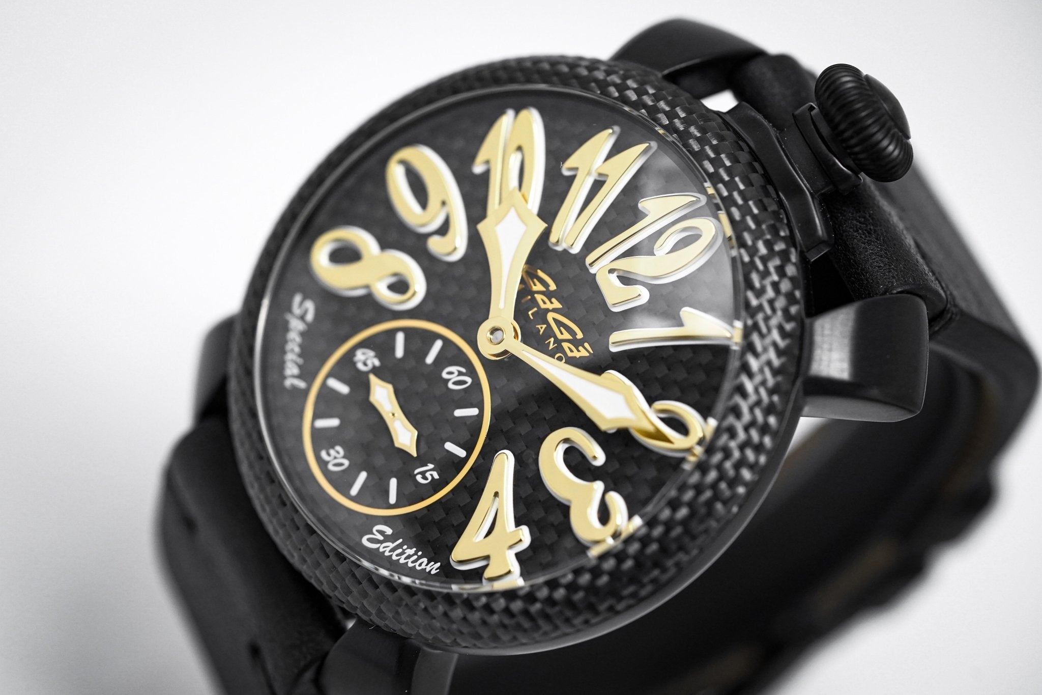 Gagà Milano Watch Manuale 48mm Special Edition Gold Carbon
