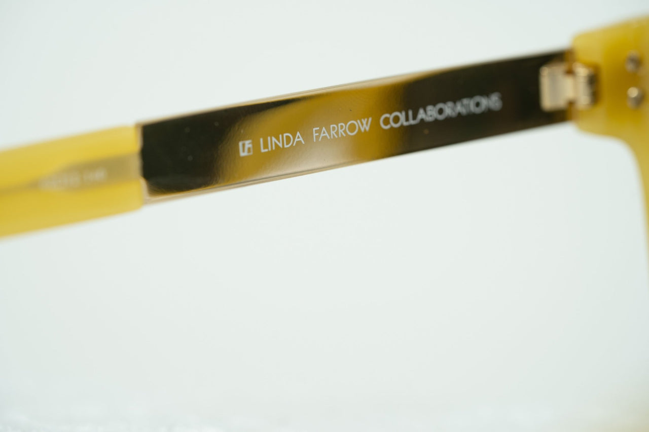 Oscar De La Renta Sunglasses Oversized Beige Enamel Arms and Green Lenses Category 3 - ODLR21C4SUN - Watches & Crystals