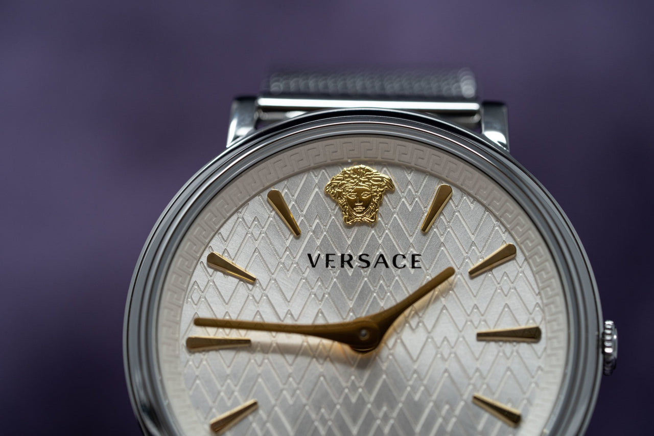 Versace V-Circle Manifesto Silver - Watches & Crystals