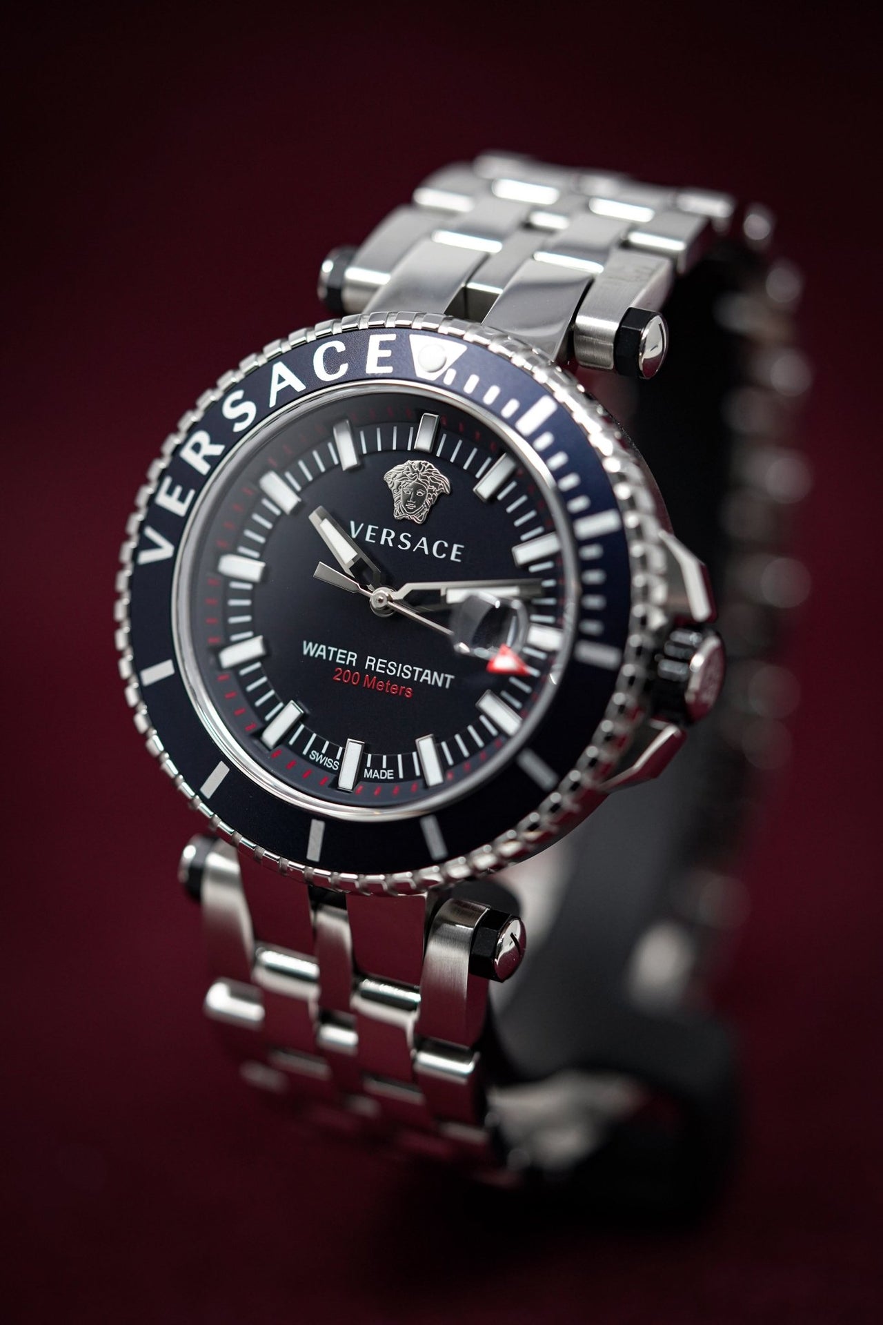 Versace V-Race Diver Black - Watches & Crystals