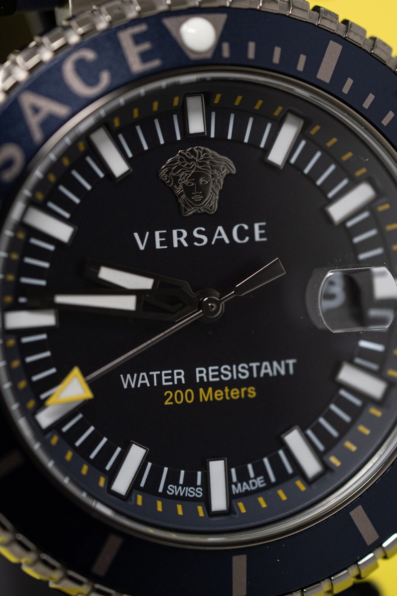 Versace V-Race Diver Blue - Watches & Crystals