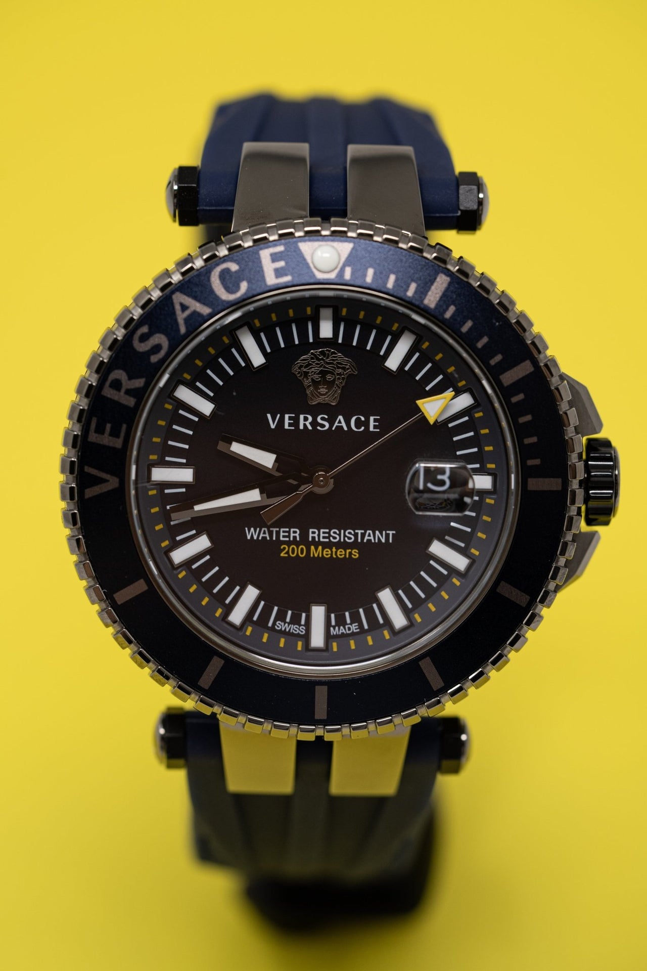 Versace V-Race Diver Blue - Watches & Crystals